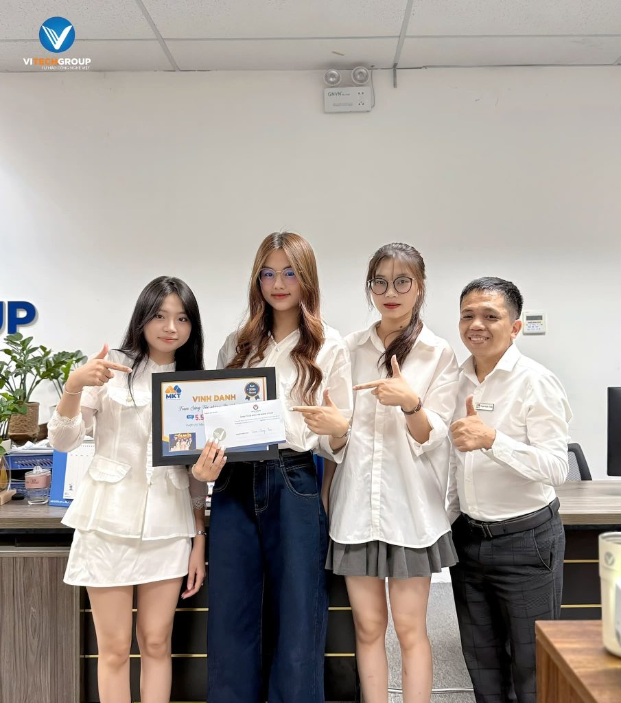 Văn hóa ghi nhận ViTech Group – ViTecher nhận Vinh Danh trong lễ ghi nhận tháng