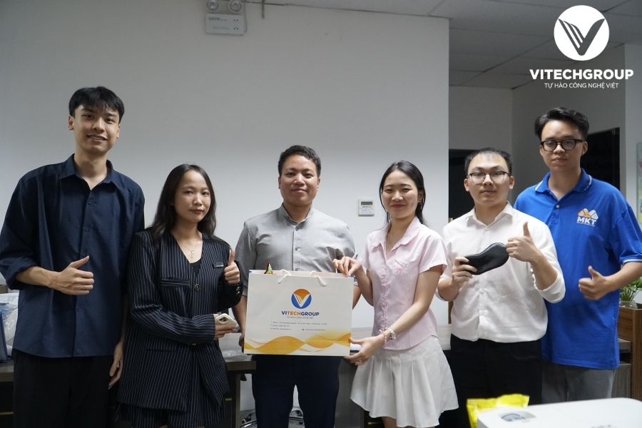 Tiệc nội bộ Vitech tháng 8